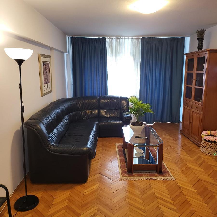 Melia Residence Boekarest Buitenkant foto